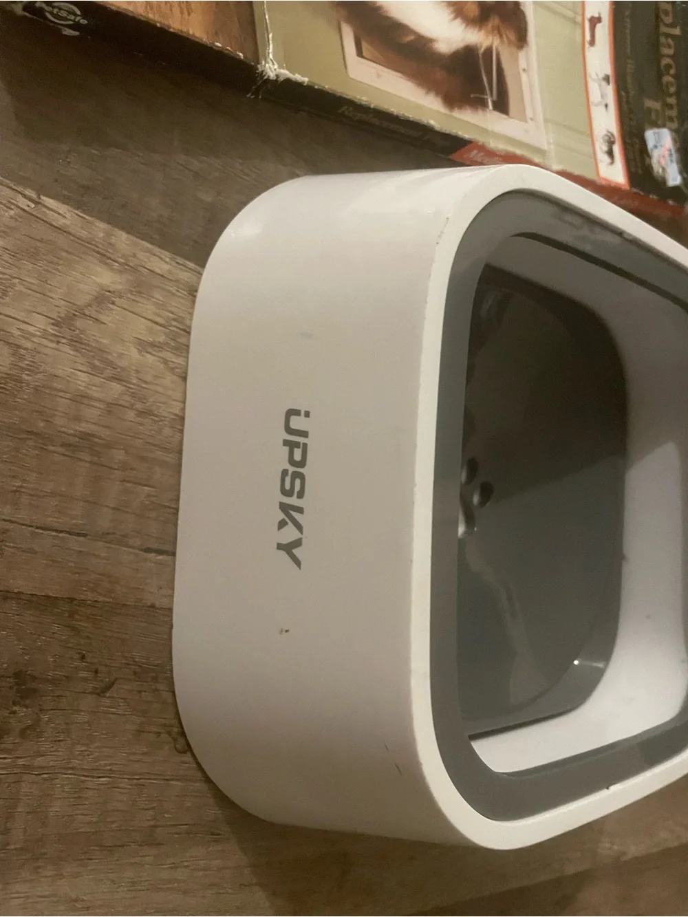 PetSafe White and Black Automatic Pet Bowl